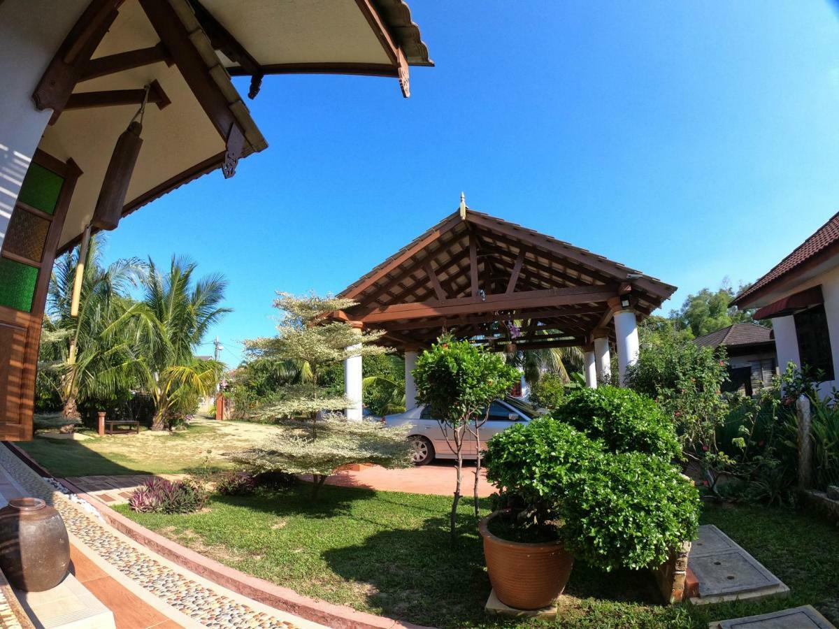 Anjung Nor Muslim Homestay Dungun Dış mekan fotoğraf
